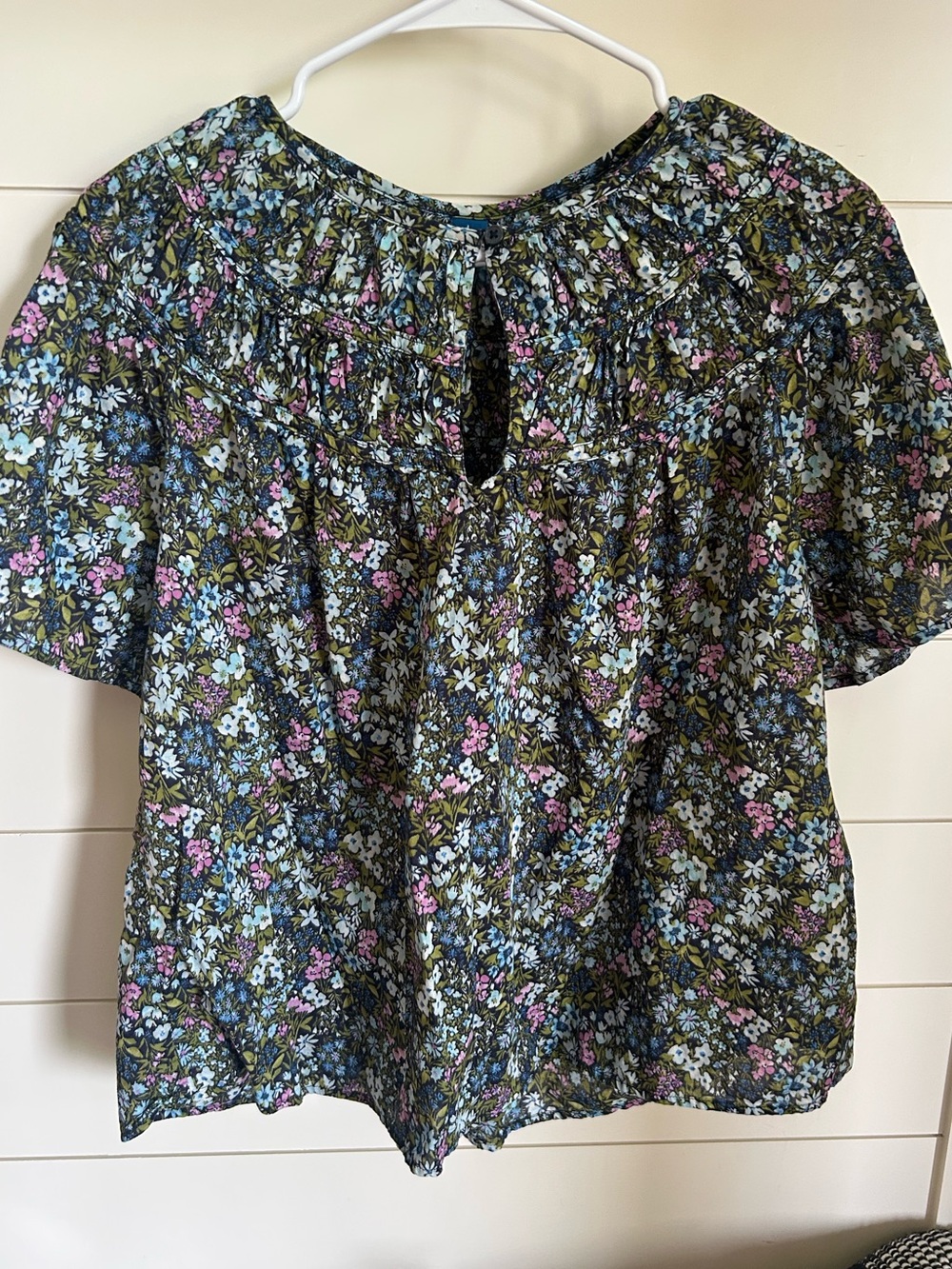 Old Navy Olive Floral Short-Sleeve Peasant Blouse